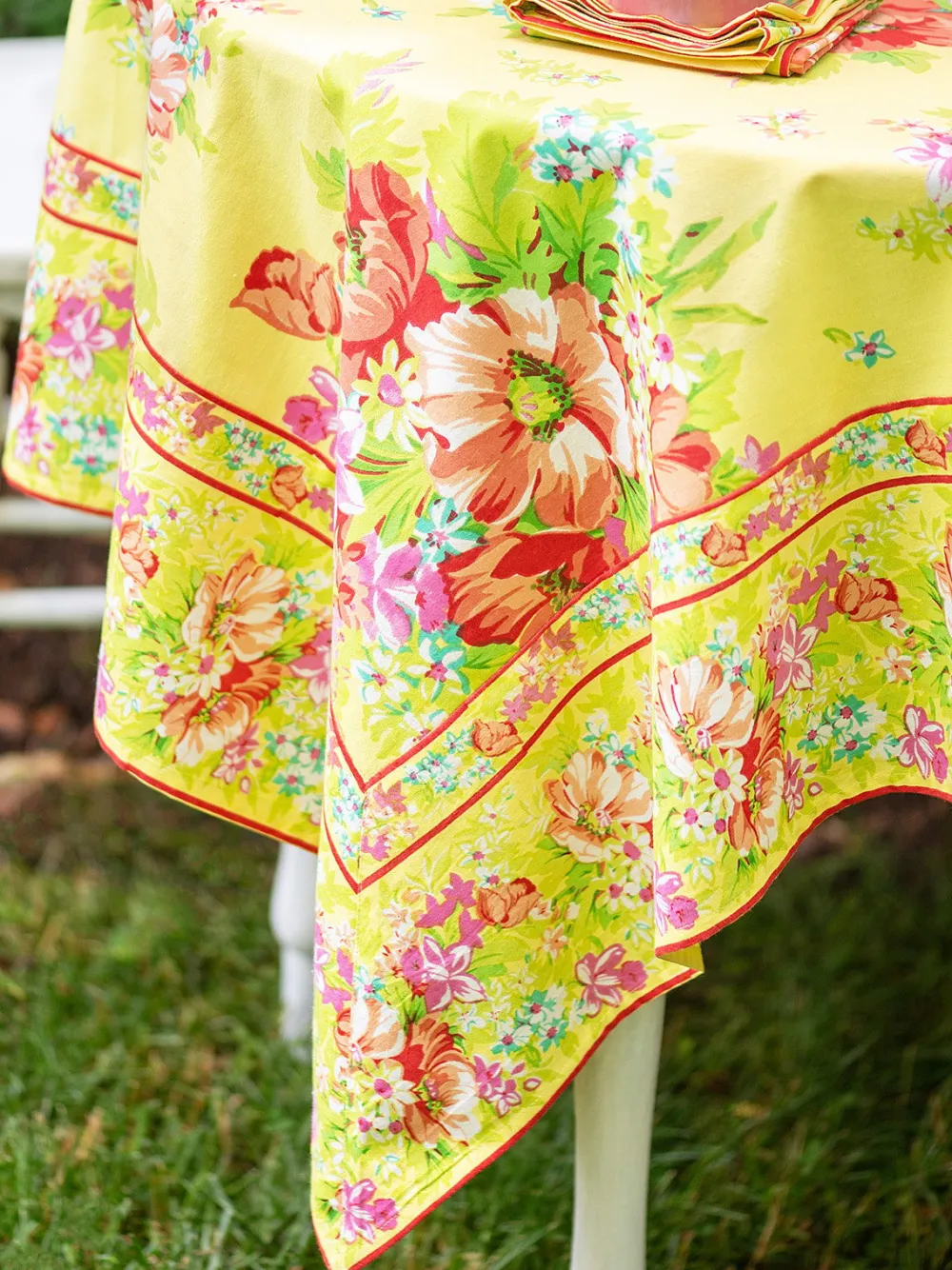 April Cornell Tablecloths|Charming Sunshine Tablecloth, 60" x 90"