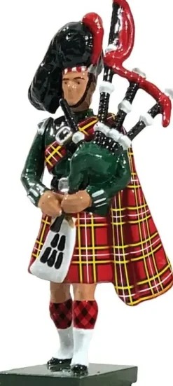 W. Britain Miniatures|Black Watch Piper Figurine