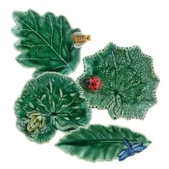 Bordallo Pinheiro Bordallo Pinheiro|Tea Plates|Countryside Leaves Ragwort Leaf with Lady Bug