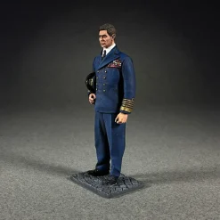 W. Britain Miniatures|British King George VI in Wartime Uniform, 1939–1945 Figurine