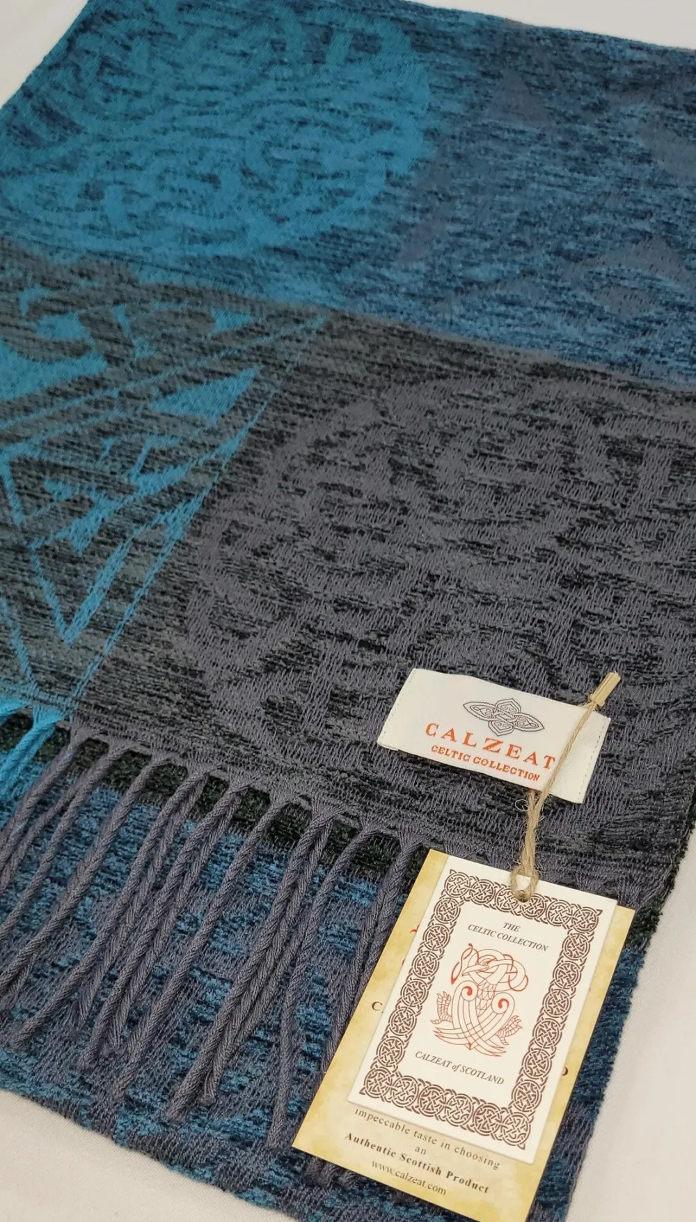 Scarves & Wraps|Calzeat of Scotland Celtic Knot Skye Wrap