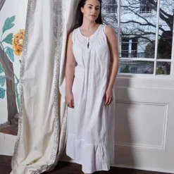 Robes, Nightgowns & Dresses|Emily V-Neck Sleeveless Single Button Nightgown
