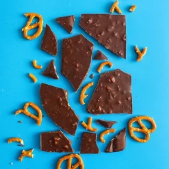 British Chocolate|Hip Salty Pretzels Oat Milk Chocolate Bar
