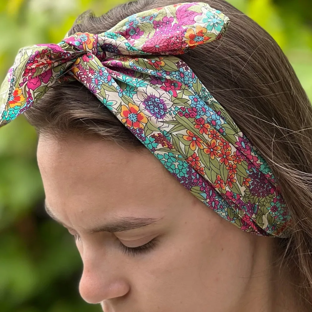 Handkerchiefs|Scarves & Wraps|Lime Ciara Square Bandana