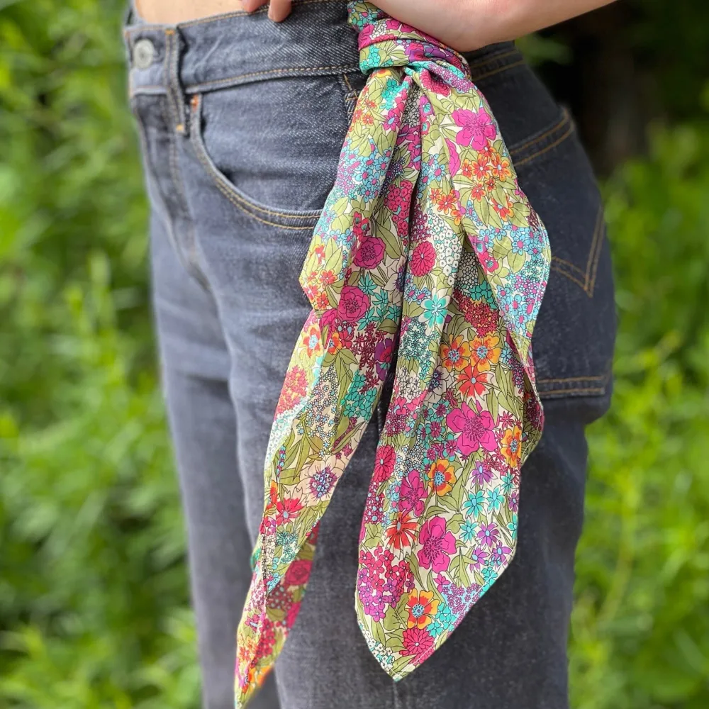 Handkerchiefs|Scarves & Wraps|Lime Ciara Square Bandana
