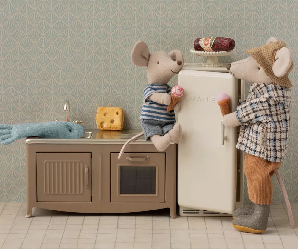 Maileg Maileg|Toys|Metal Fridge, Mouse - Off White