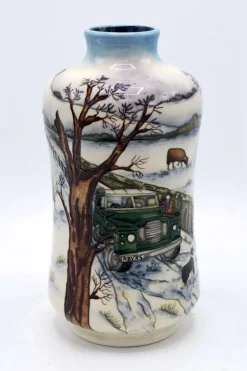 Moorcroft Pottery Vases|Moorcroft Pottery|Moorcroft Winter Feed Vase