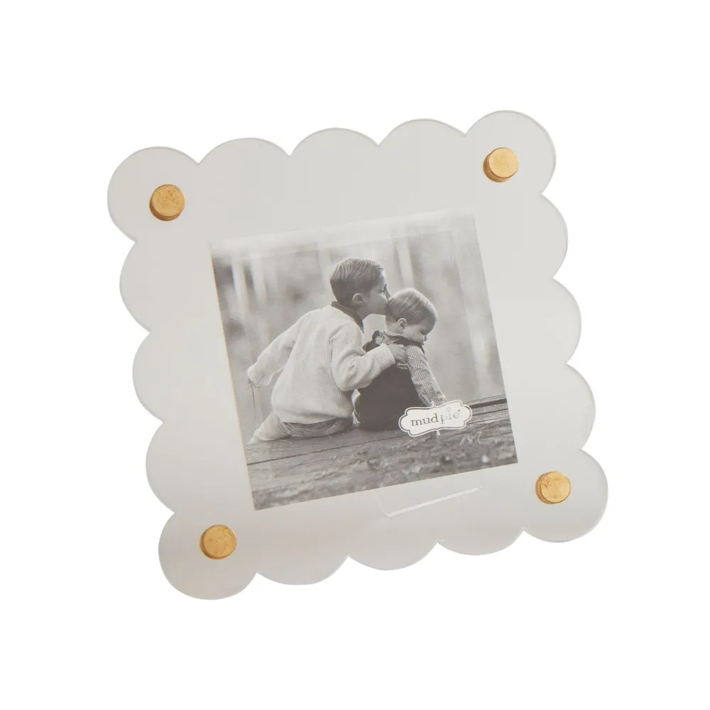 Picture Frames|Square Scallop Acrylic Frame